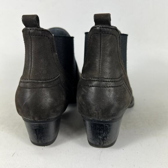 bussola Chelsea Boots Womens 6.5 Gray Suede Detailing Elastic Block-Heel Western - Picture 7 of 12